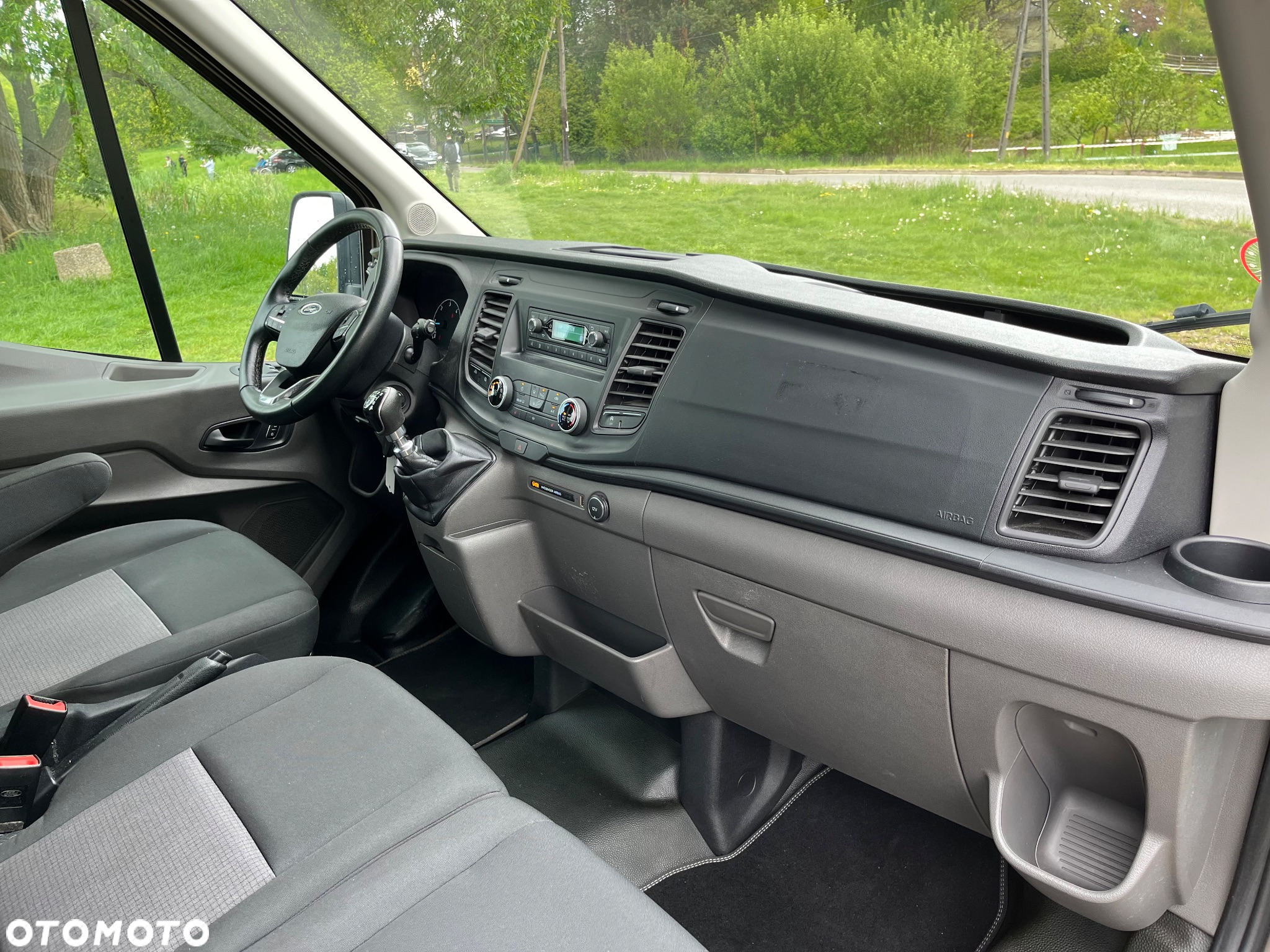 Ford Transit - 12