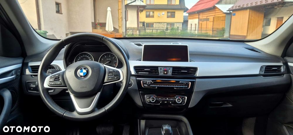 BMW X1 - 8