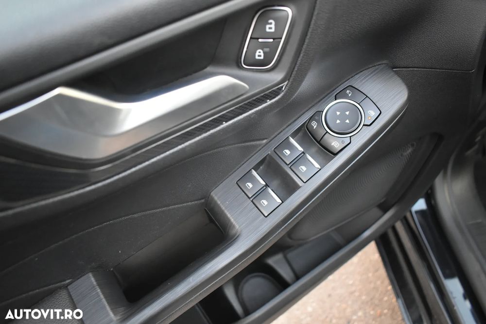 Ford Kuga 2.5 Duratec FHEV AWD ST Line - 11