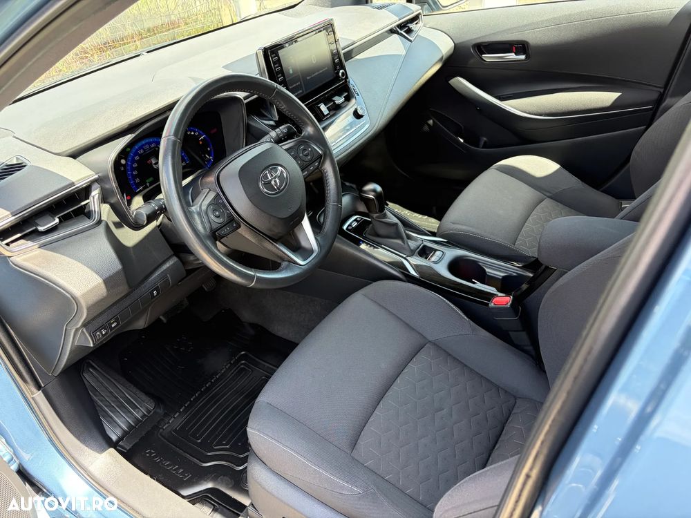 Toyota Corolla 1.8 HSD Dynamic - 16