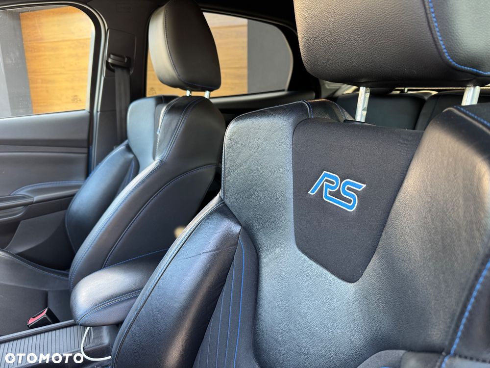 Ford Focus - 16