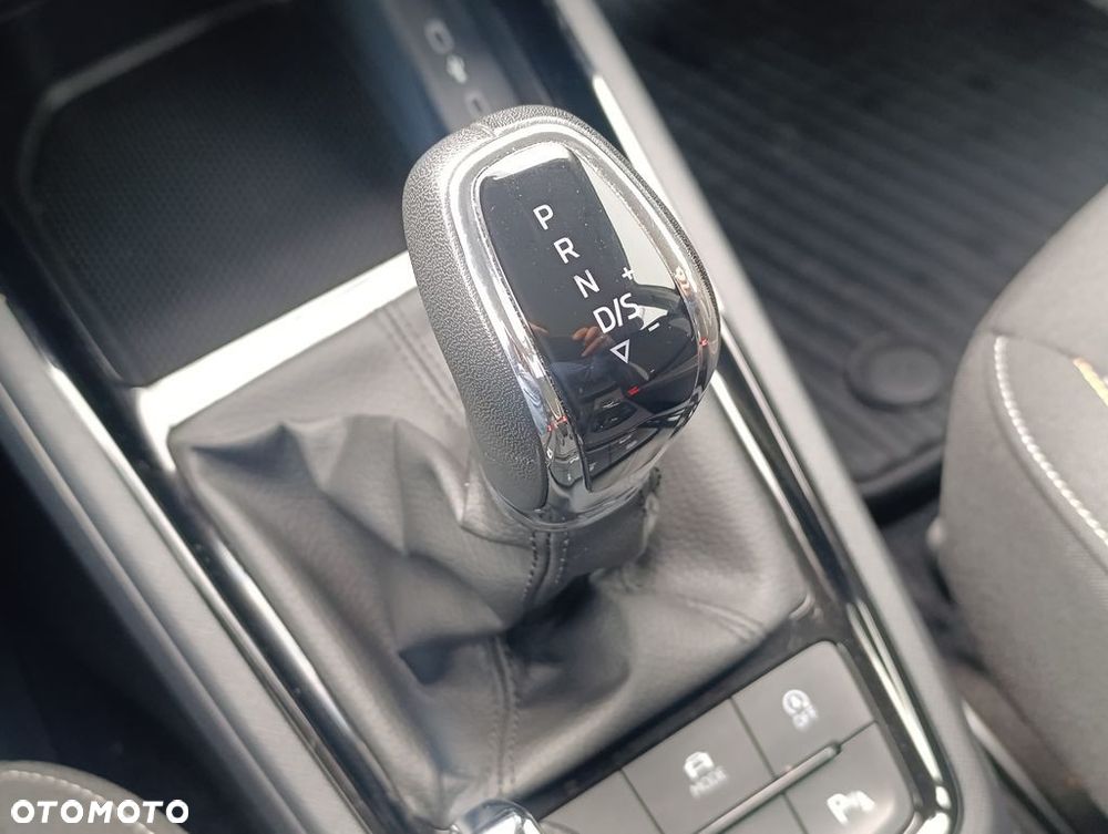 Skoda Kamiq 1.0 TSI Selection DSG - 37