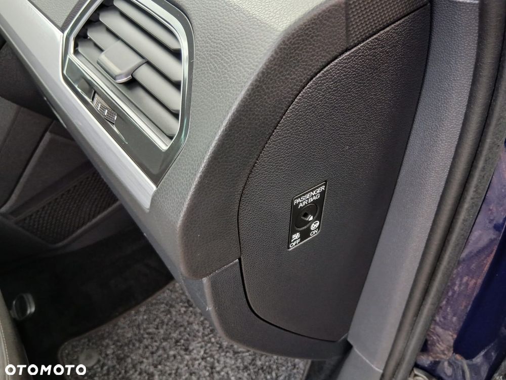 Volkswagen Tiguan - 36