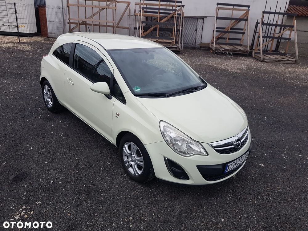 Opel Corsa 1.4 16V Satellite - 7