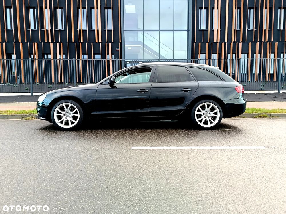 Audi A4 Avant - 12
