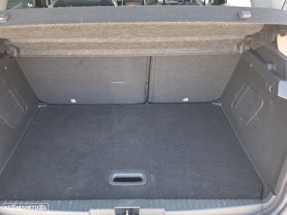 Renault Captur 1.5 dCi - 17