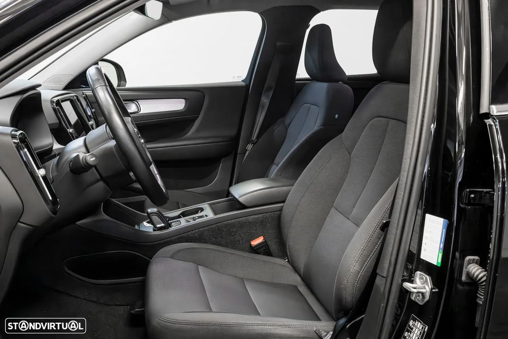 Volvo XC 40 1.5 T5 PHEV Momentum Plus - 17