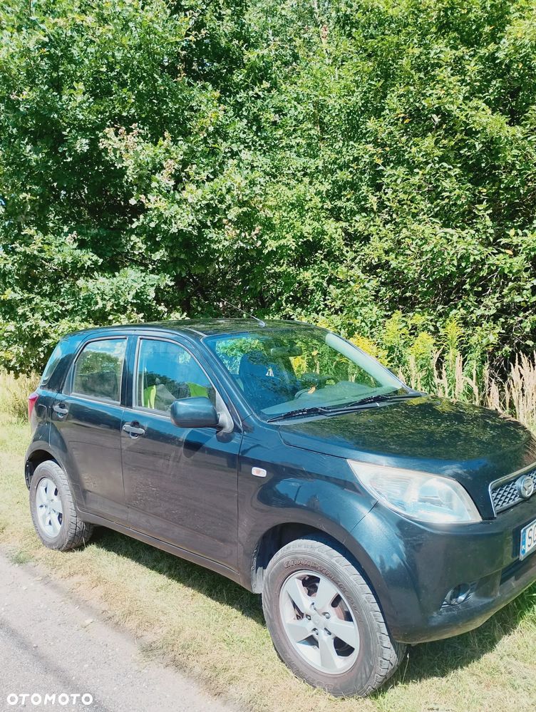 Daihatsu Terios - 1