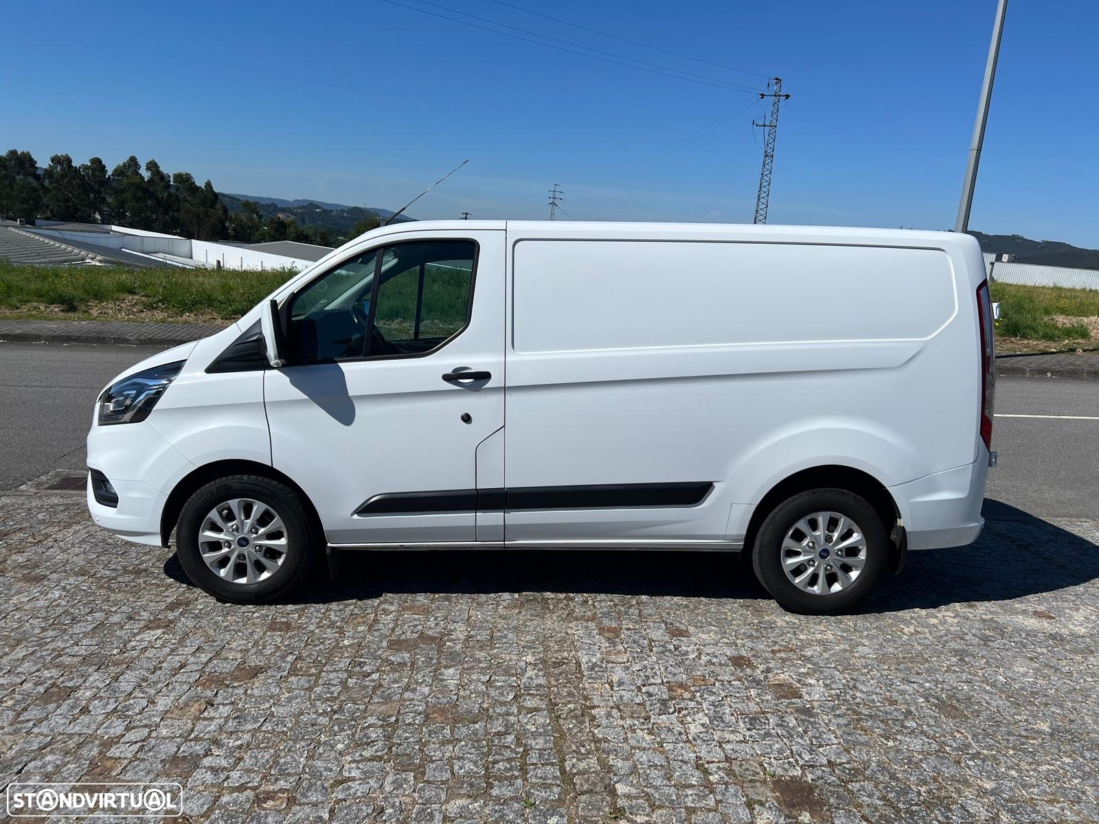 Ford Transit - 11