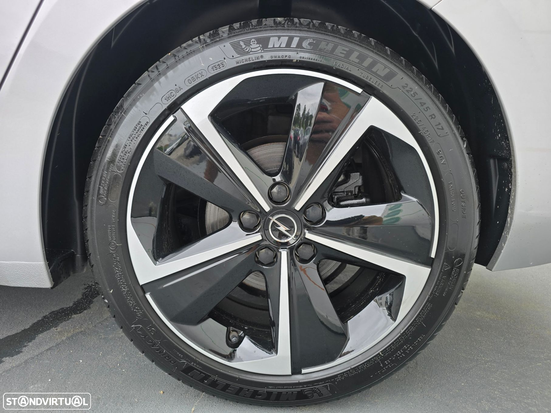 Opel Astra 1.2 T Elegance - 46