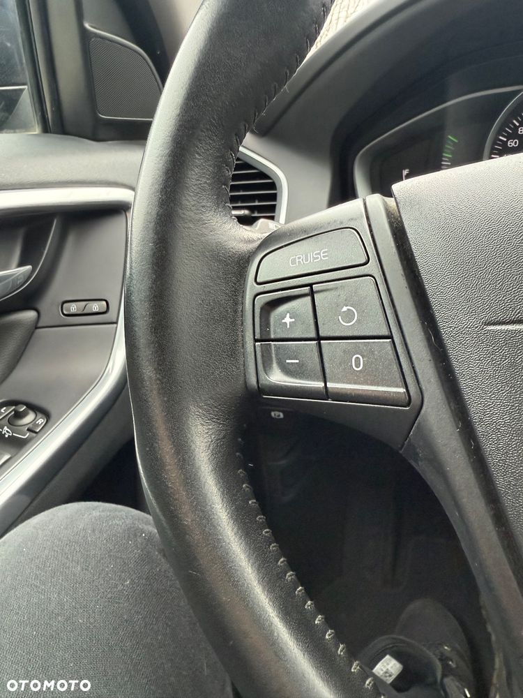 Volvo XC 60 D3 Geartronic Kinetic - 20