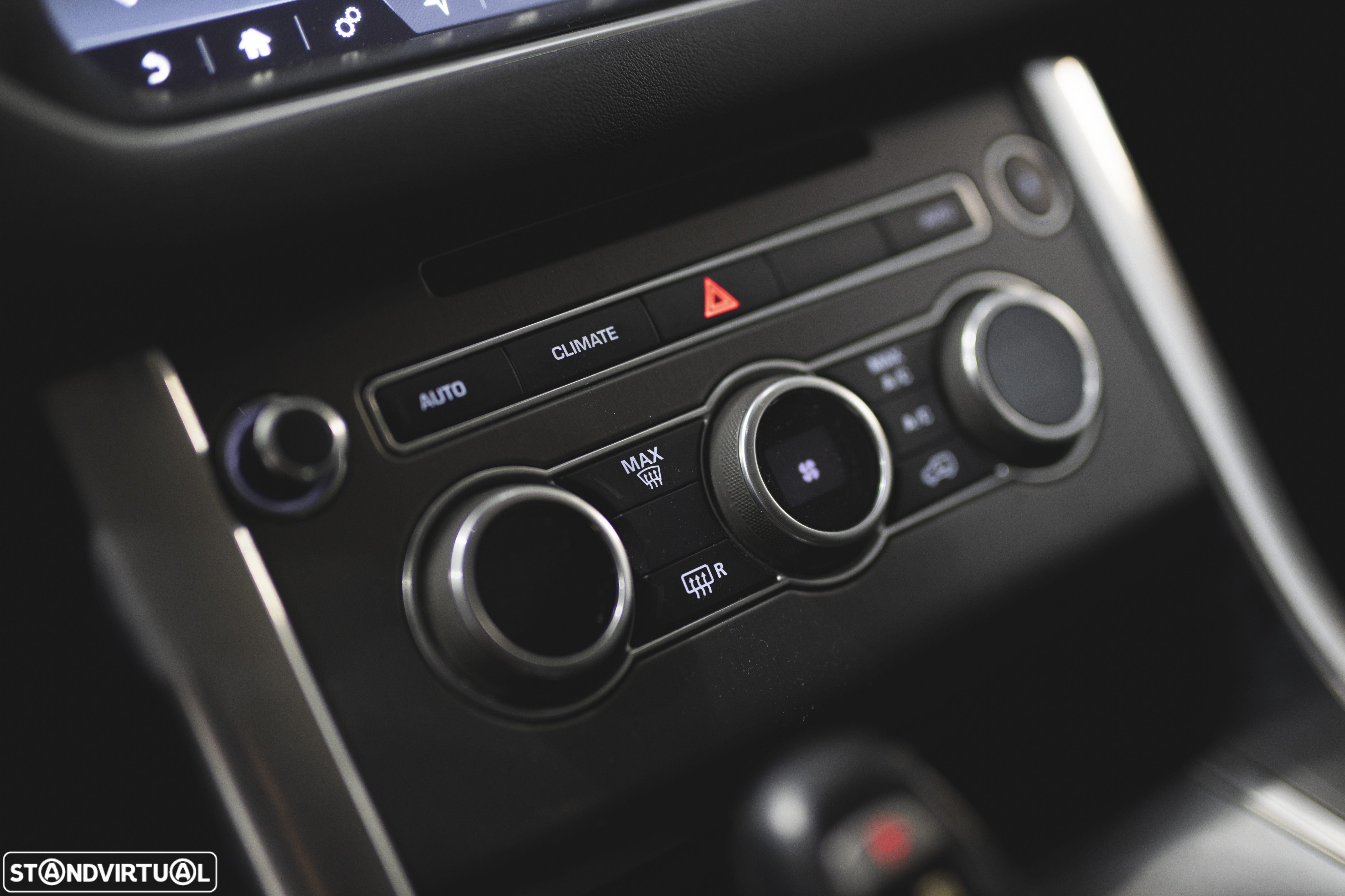 Land Rover Range Rover Sport 2.0 SD4 HSE - 23