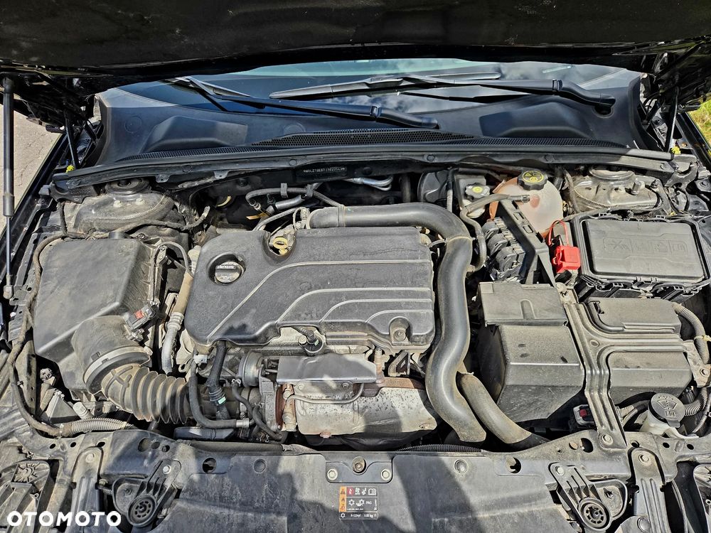Opel Insignia 1.5 T Elite S&S - 17