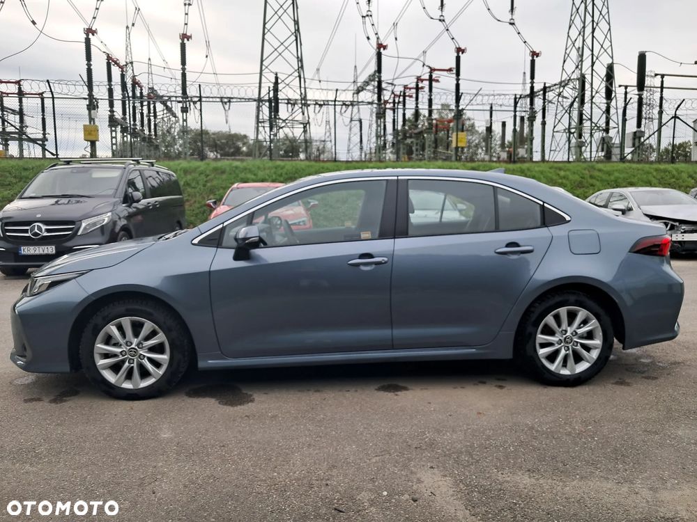 Toyota Corolla - 13