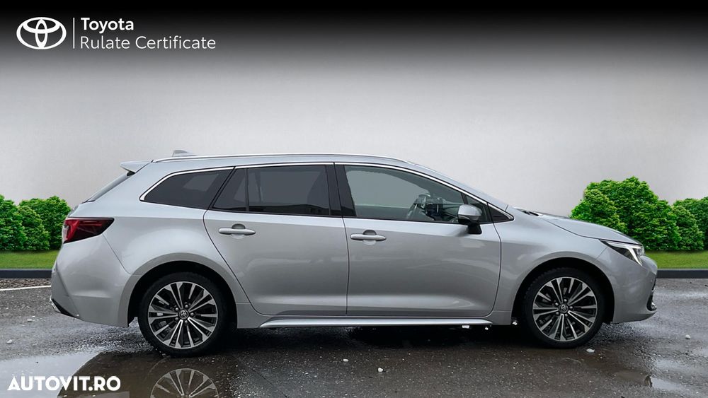 Toyota Corolla 2.0 HSD Exclusive - 17