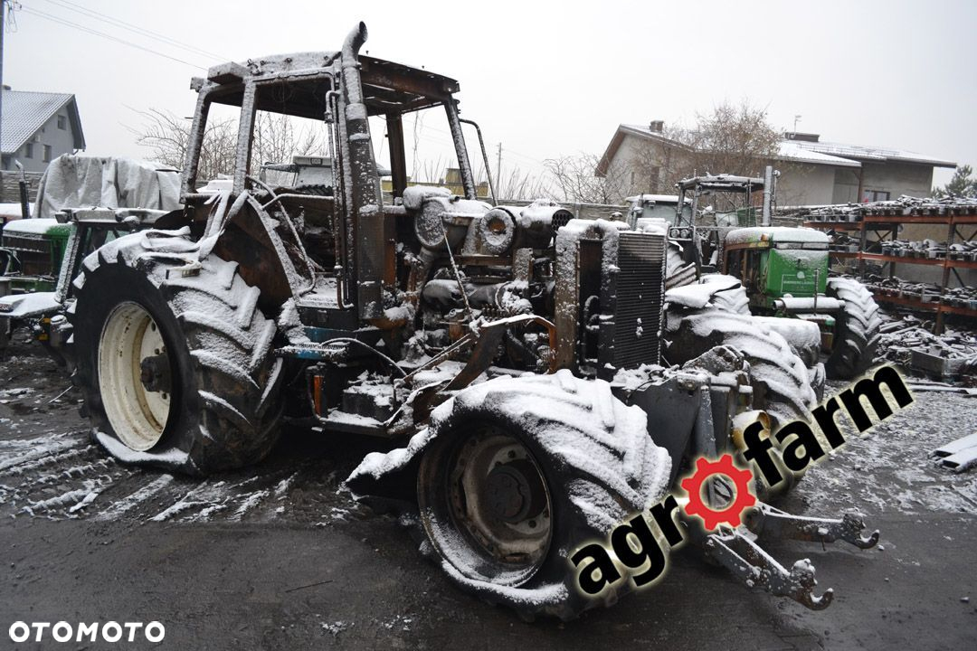 New Holland części używane G 210 240 240 190 silnik most skrzynia zwolnica piasta zębatka tryb - 3