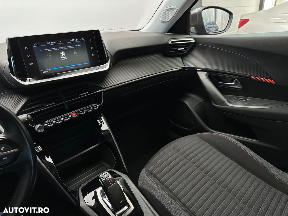 Peugeot 2008 PureTech 130 EAT8 Active - 29