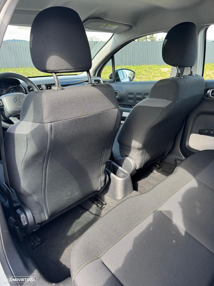 Citroën C3 1.2 PureTech Shine - 19