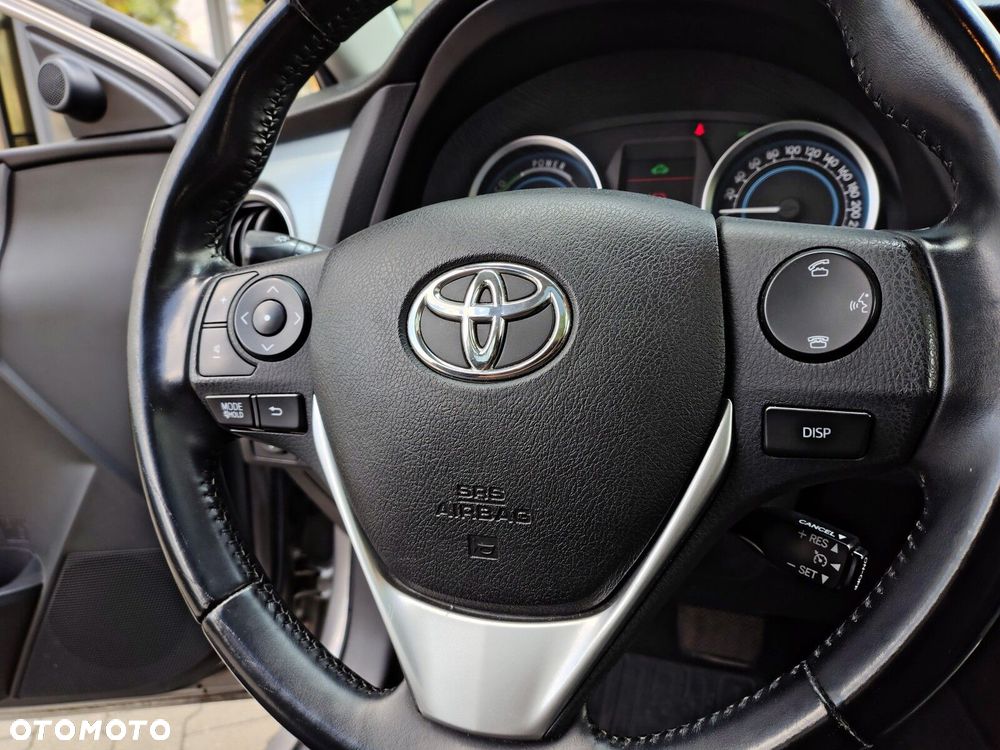 Toyota Auris Hybrid 135 Premium - 19