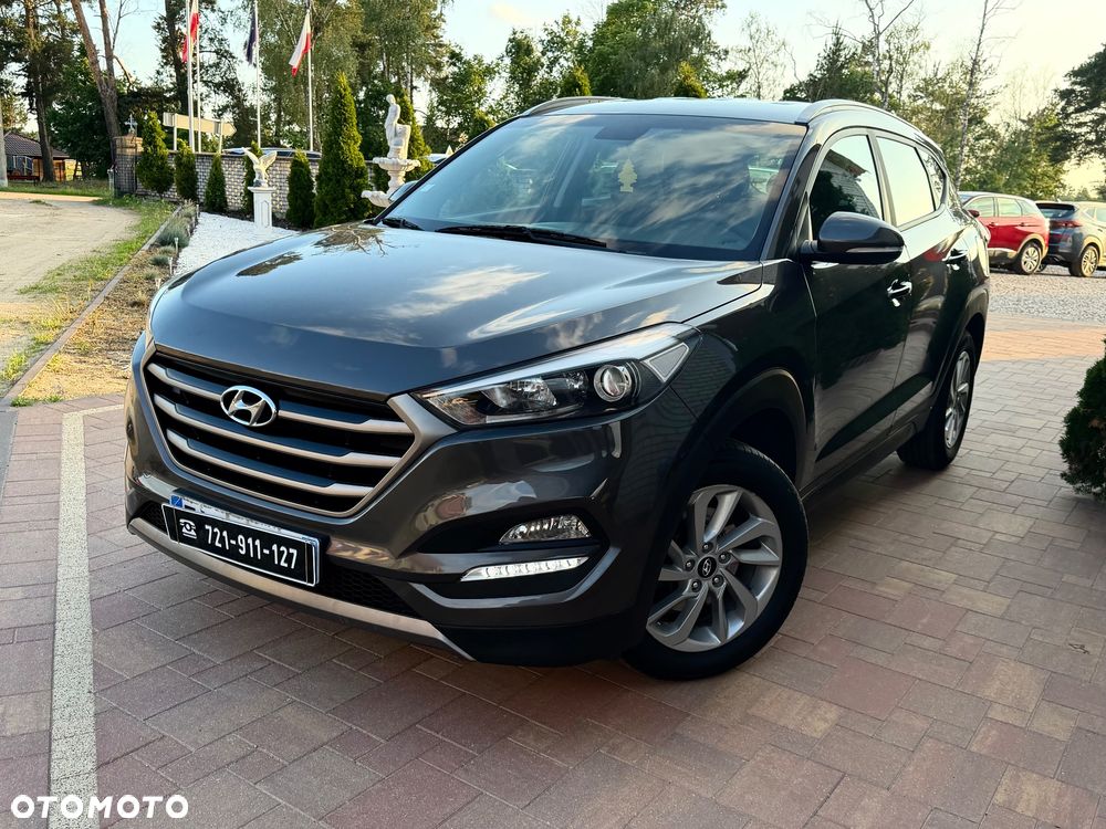 Hyundai Tucson blue 1.7 CRDi 2WD Intro Edition - 4