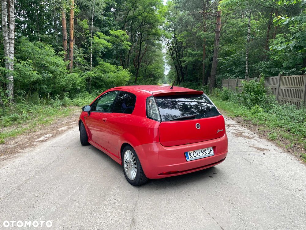 Fiat Grande Punto - 2