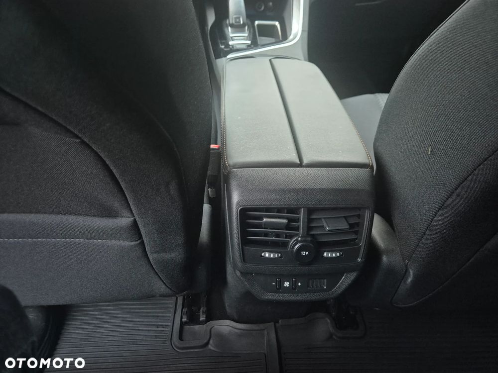 Peugeot 5008 BlueHDi 130 EAT8 Active Pack - 20