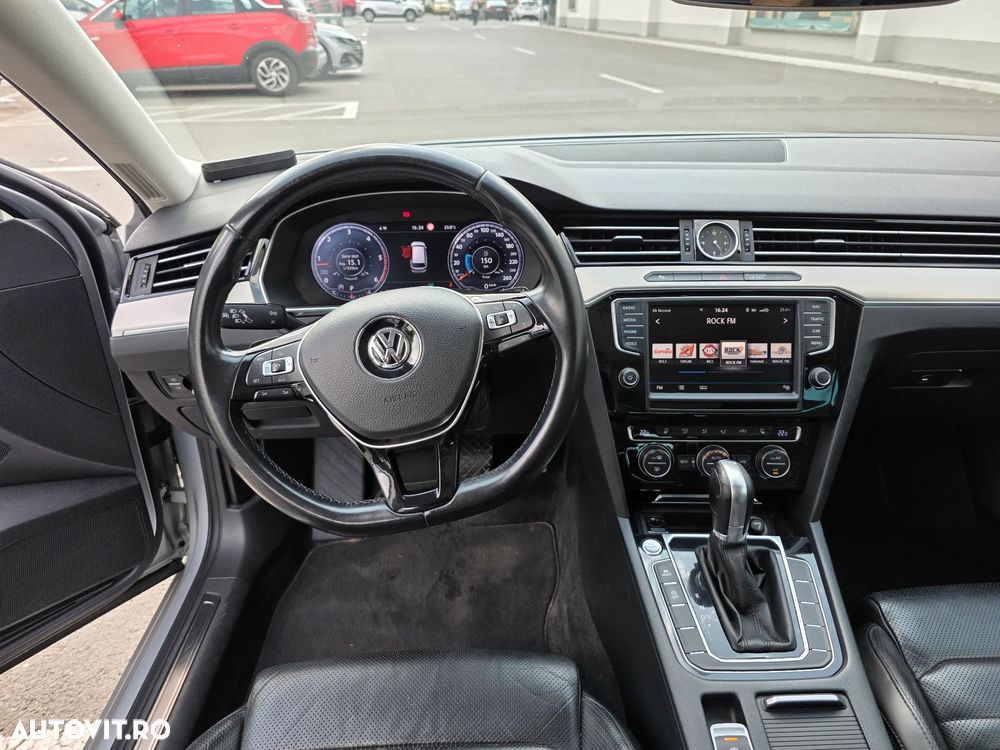 Volkswagen Passat 2.0 TDI (BlueMotion Technology) DSG Highline - 14