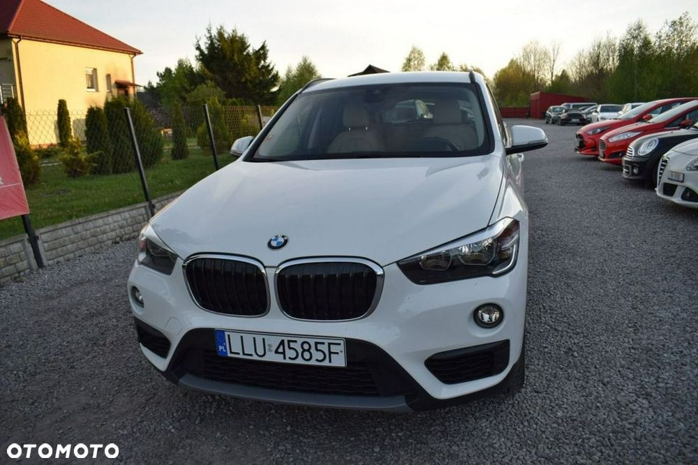 BMW X1 xDrive18d - 1