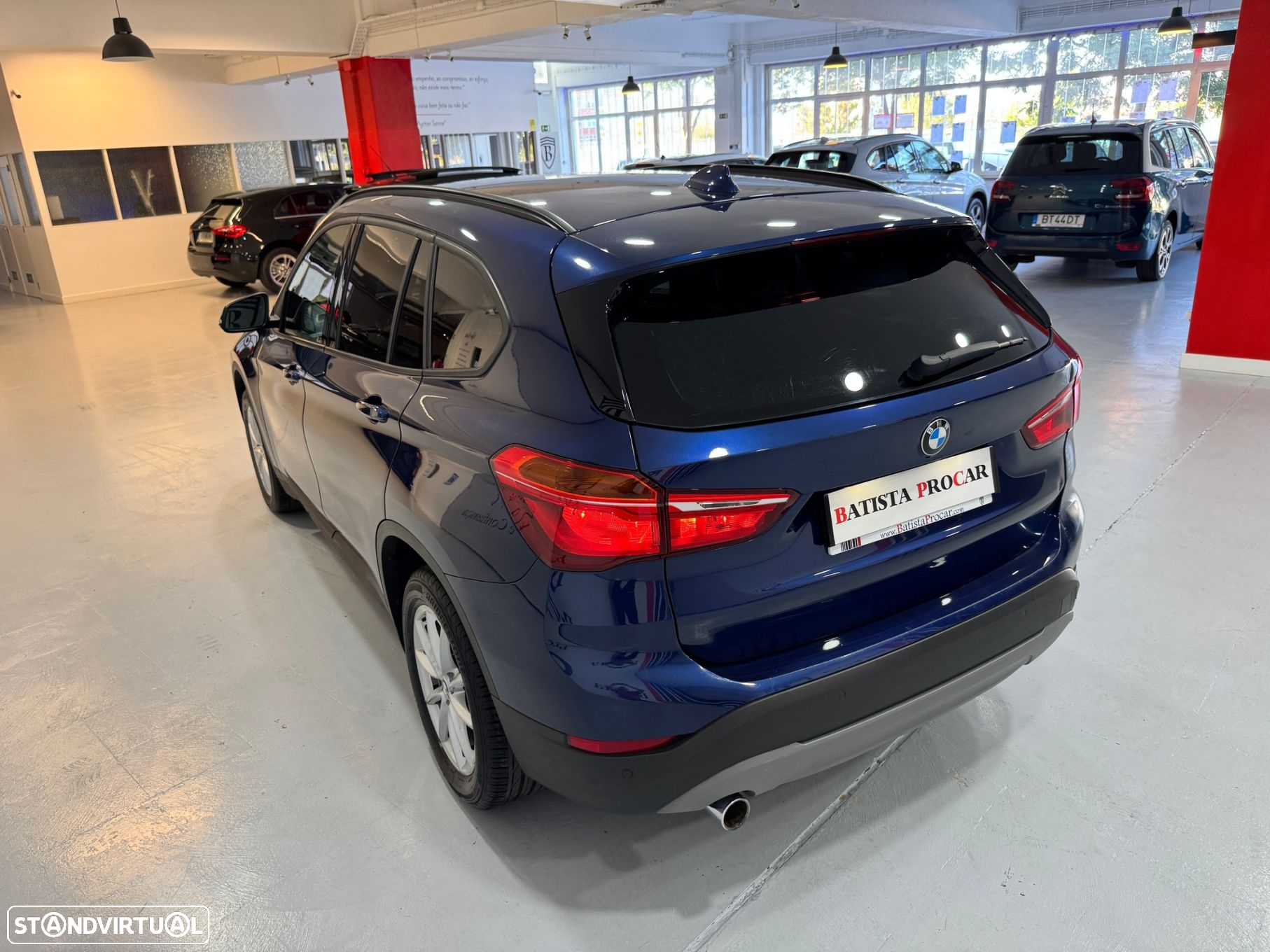BMW X1 16 d sDrive Advantage - 8