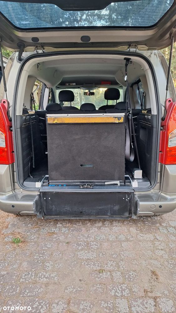 Peugeot Partner - 10