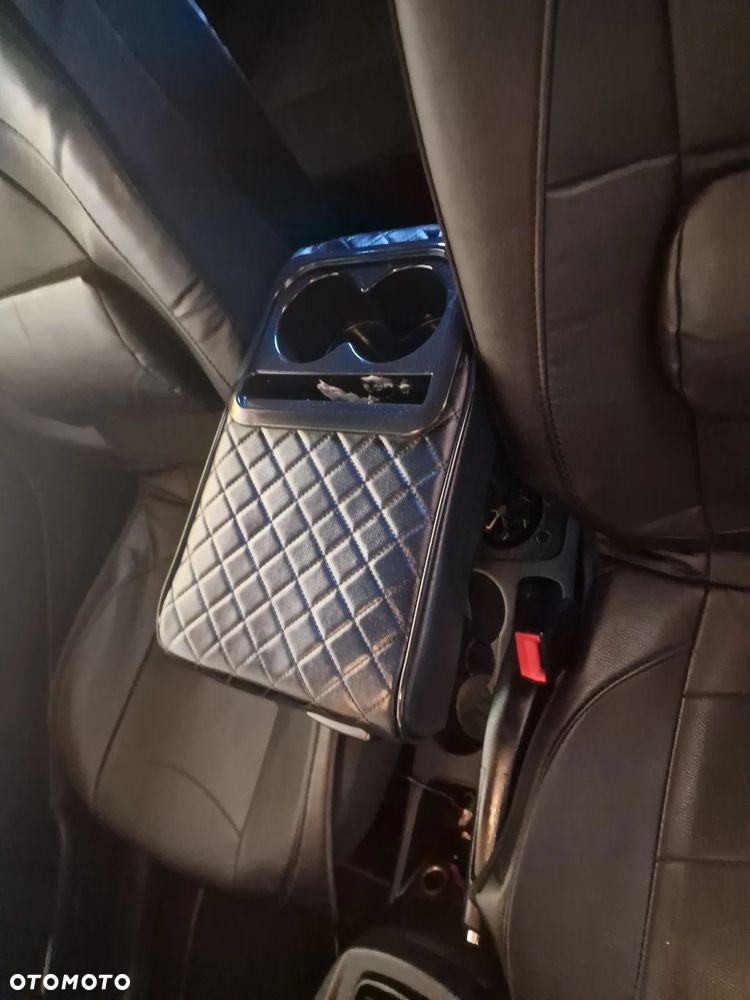 Ford Fiesta 1.25 Ambiente EU5 - 29