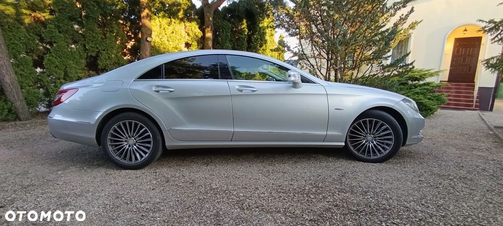 Mercedes-Benz CLS 350 CDI DPF 4Matic BlueEFFICIENCY 7G-TRONIC - 8