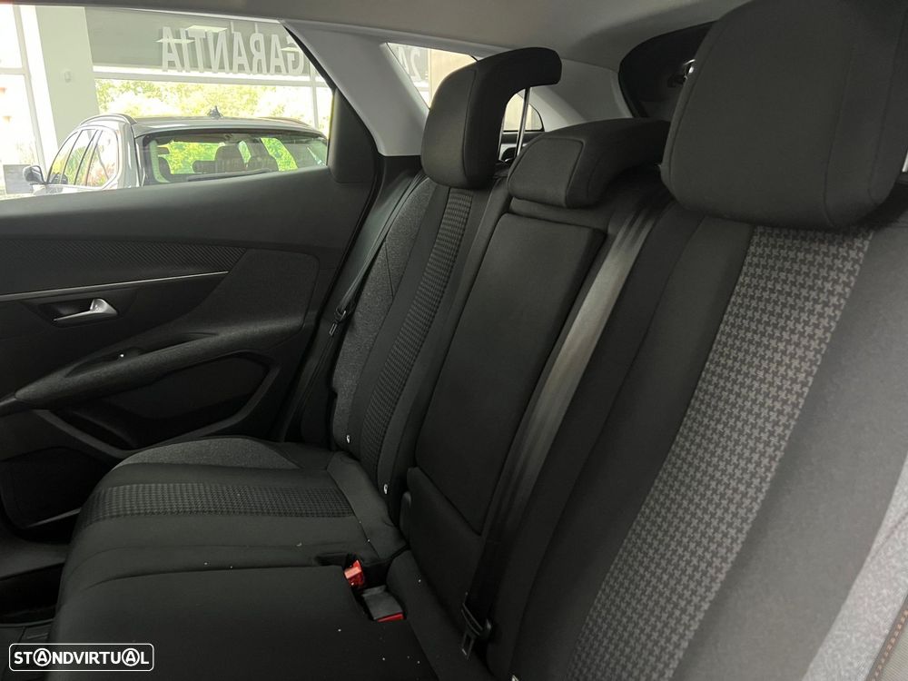 Peugeot 3008 1.5 BlueHDi Allure - 43