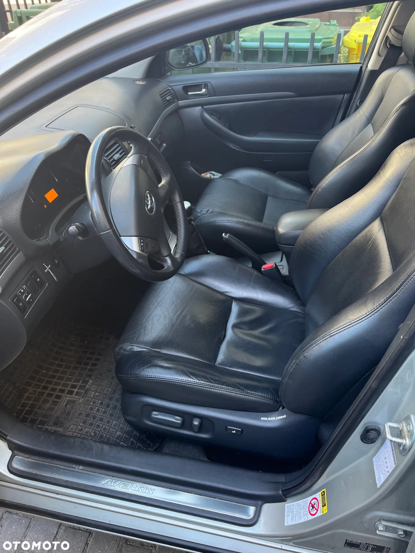 Toyota Avensis - 5