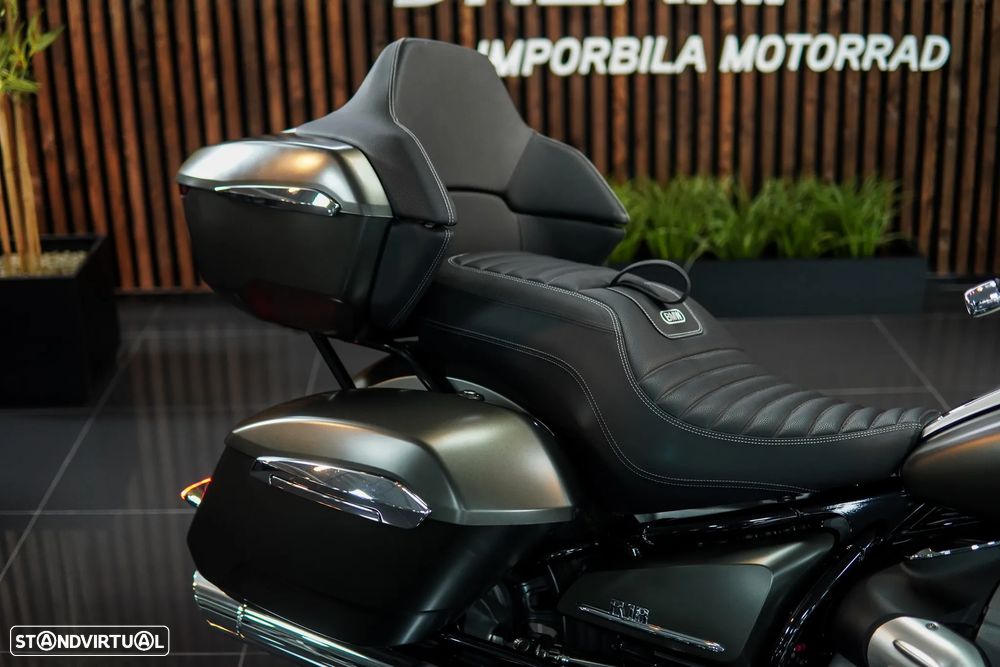 BMW R 18 Transcontinental Manhattan Metallic Matte - 24