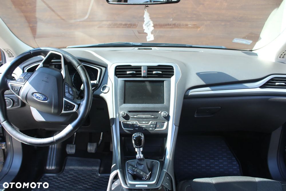 Ford Mondeo 2.0 TDCi Titanium - 17