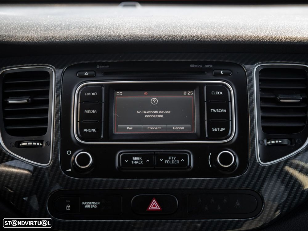 Kia Carens 1.7 CRDi ISG TX - 27