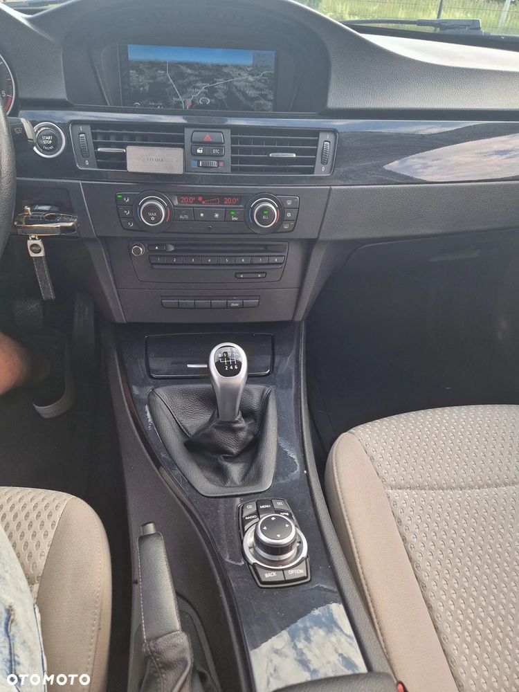 BMW Seria 3 320d - 20