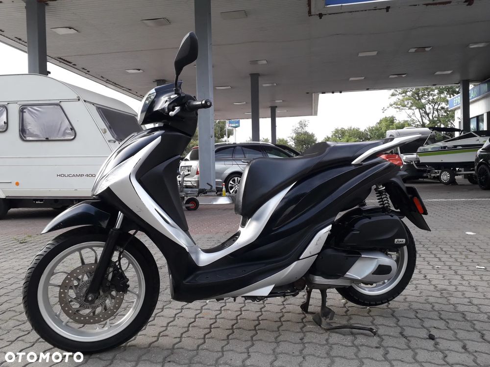Piaggio Medley - 8