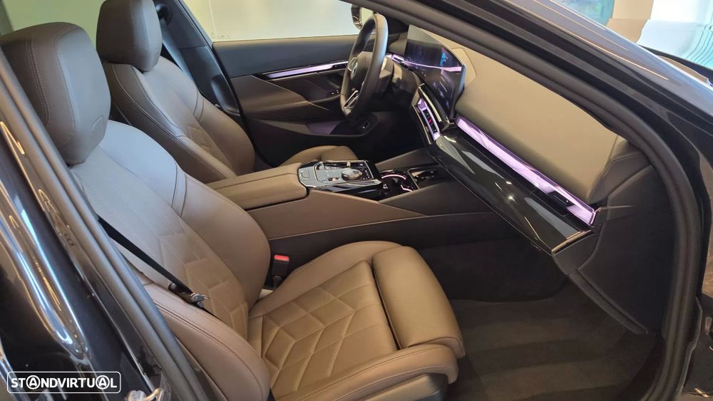 BMW i5 eDrive40 Pack Desportivo M Pro - 53
