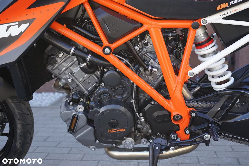 KTM Super Duke - 28