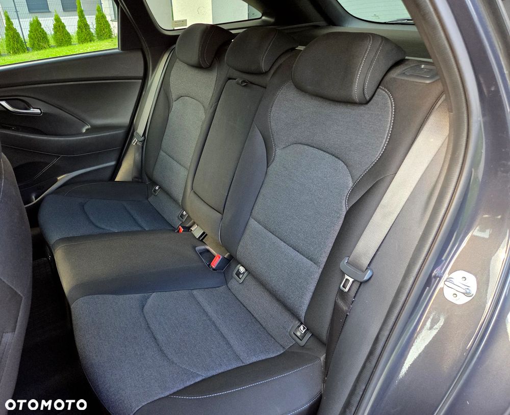 Hyundai i30 1.5 DPI Smart - 13