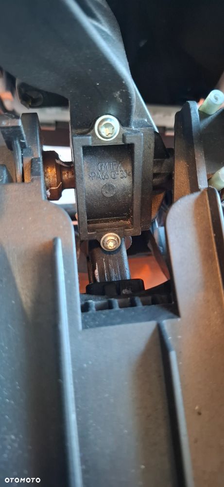 Lewarek wybierak skrzyni biegów  OPEL ZAFIRA B 1.9 CDTI 55351959 - 4