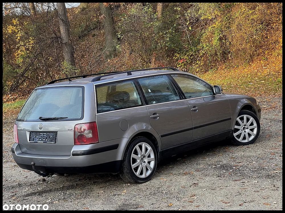 Volkswagen Passat - 22