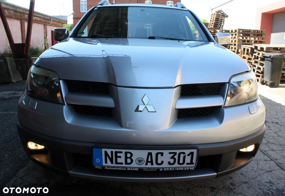 Mitsubishi Outlander 2.0 Sport 4WD - 6