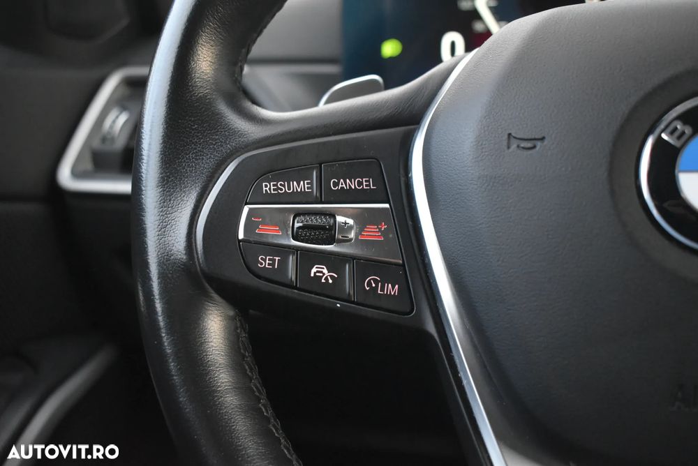 BMW Seria 3 320d xDrive AT MHEV - 15