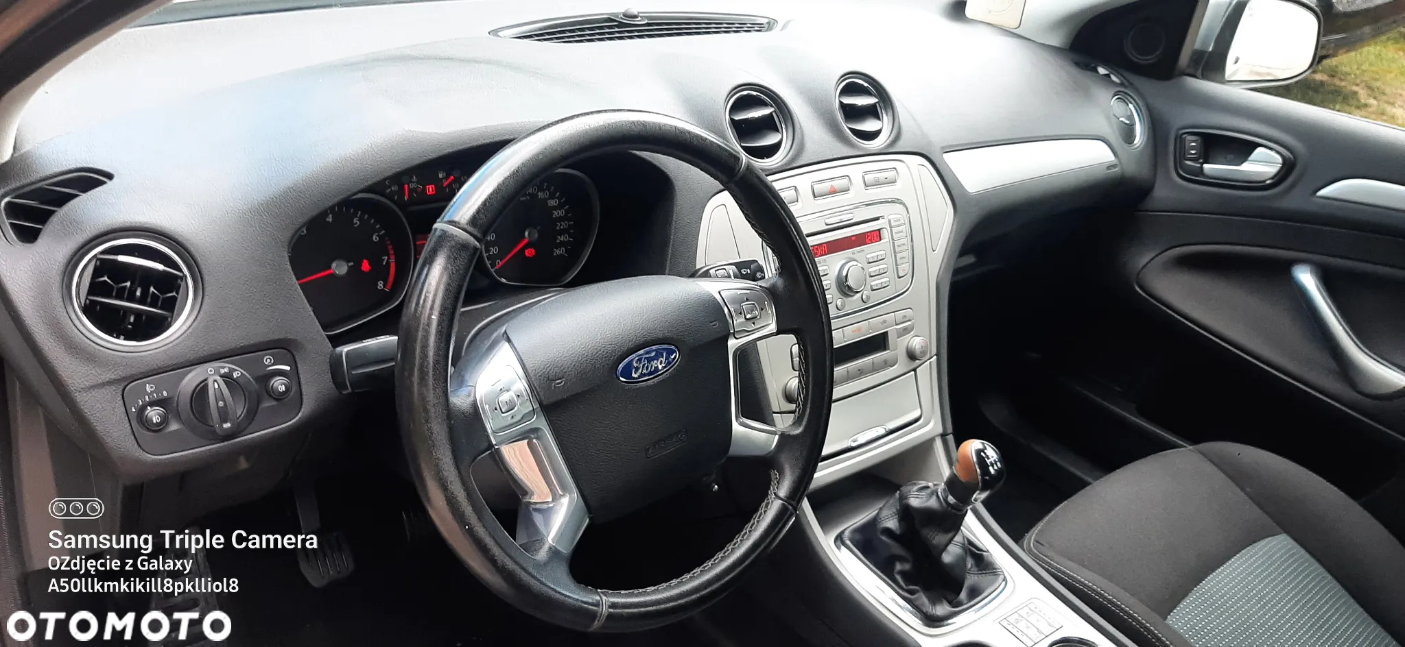 Ford Mondeo 1.6 Silver X - 11