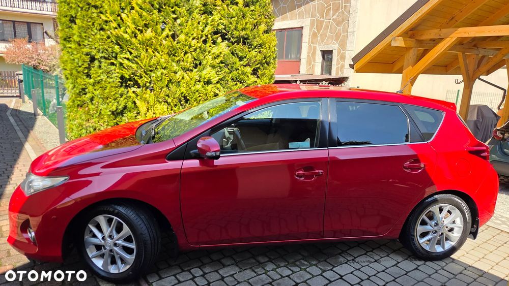 Toyota Auris 1.6 Prestige - 4