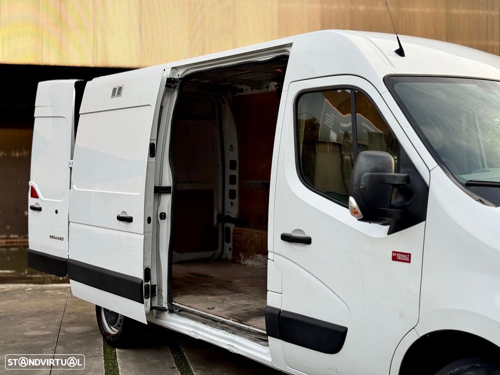 Renault MASTER 2.3Dci L2H2 3.5T - 24