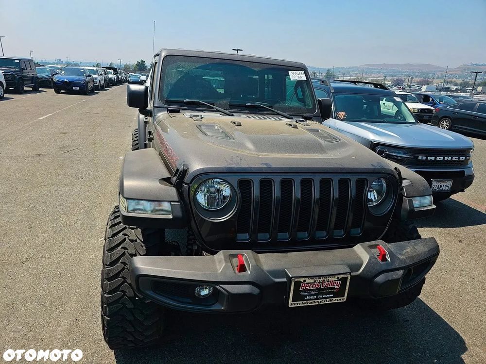 Jeep Wrangler - 2